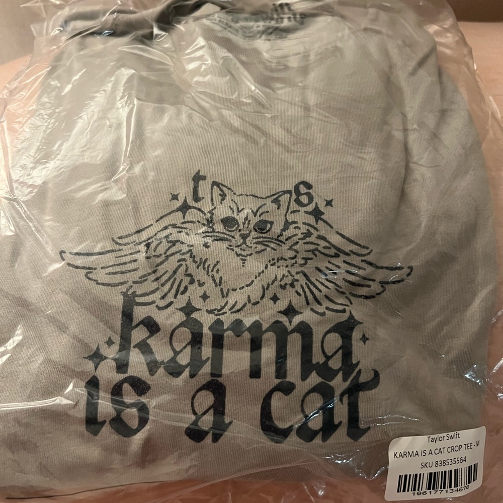 Taylor Swift Karma crop tee